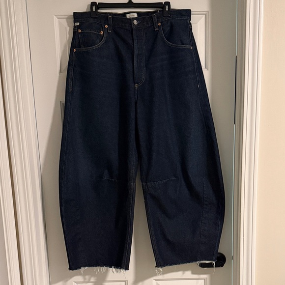 Citizens Of Humanity Dark Blue Barrel leg Jeans - Picture 4 of 5